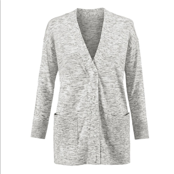CAbi Sweaters - EUC Cabi Marble Cardigan Style #5286  Size S